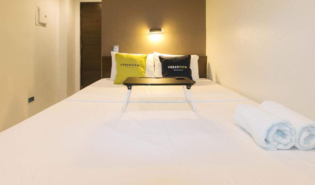 Hotel Urbanview At San Antonio's Place Sampaloc