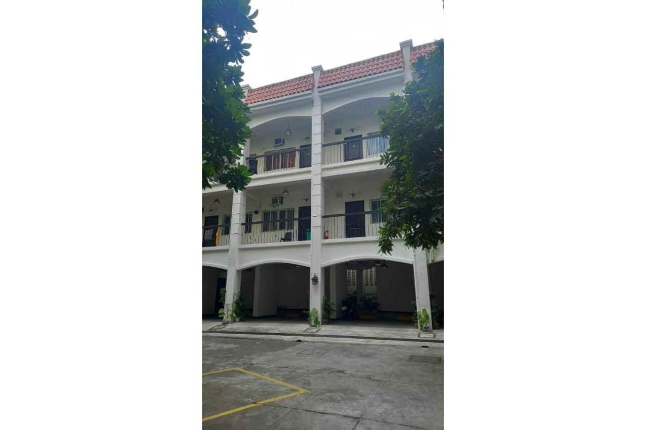 Oyo 903 Tesoro Manila