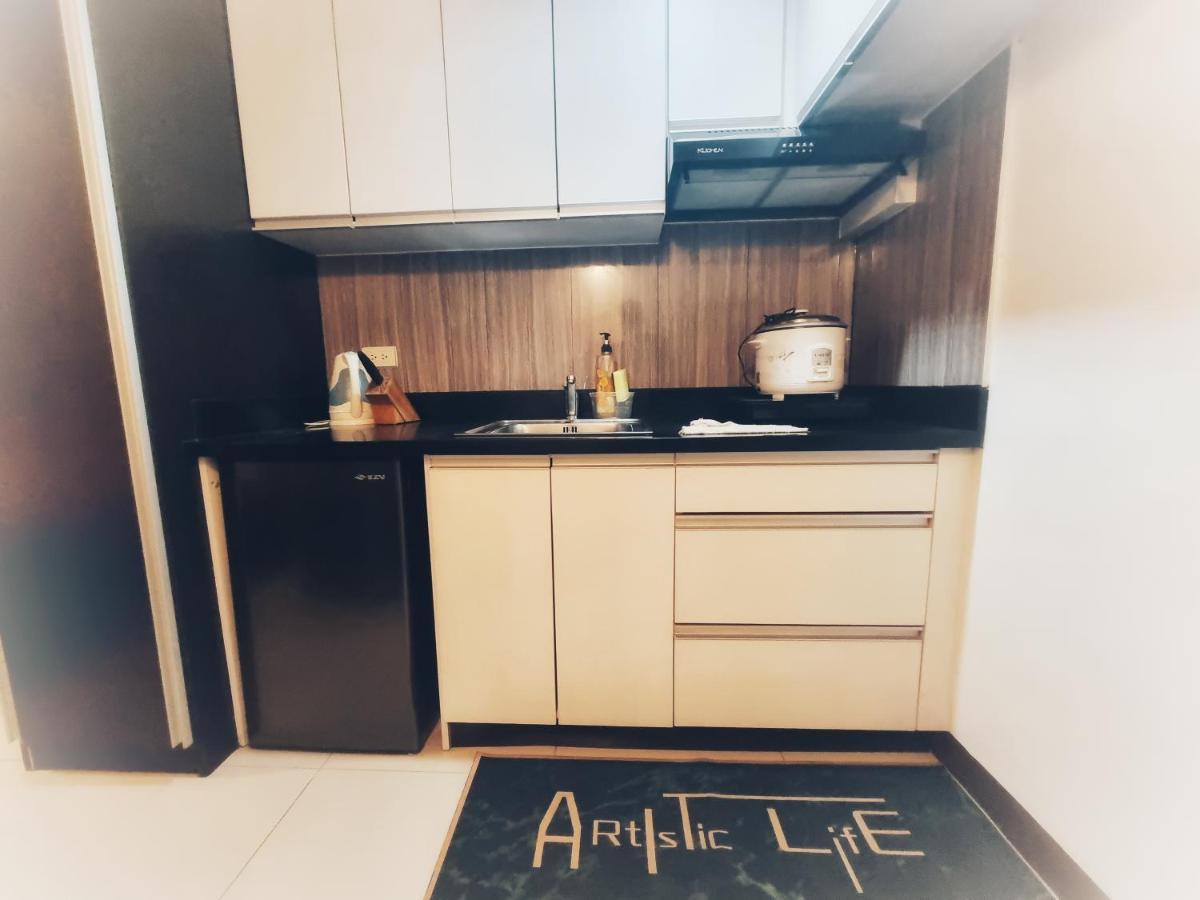 Apartment Sweetsuites At Pine Crest #t3-1212 Manila