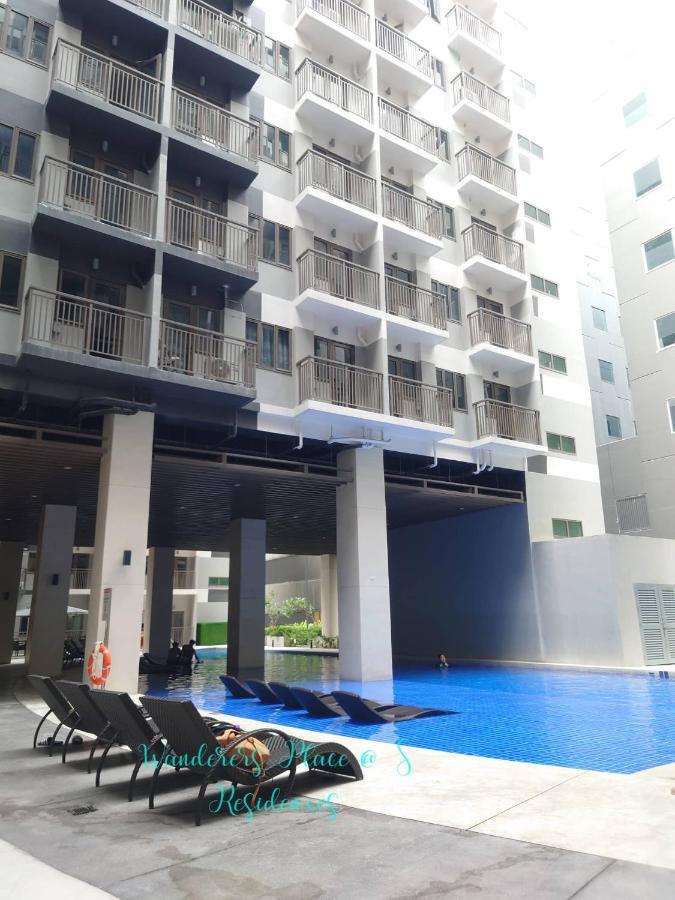 Wanderers' Place S Residences - Moa Complex Apartment Manila
