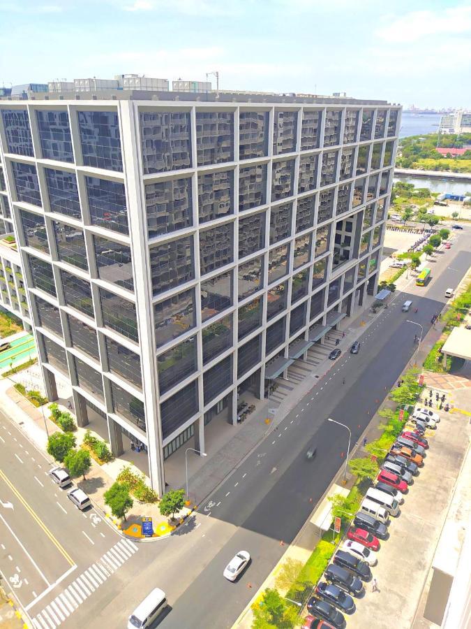Smdc Good Stays At Shore Residences Pasay Apartment