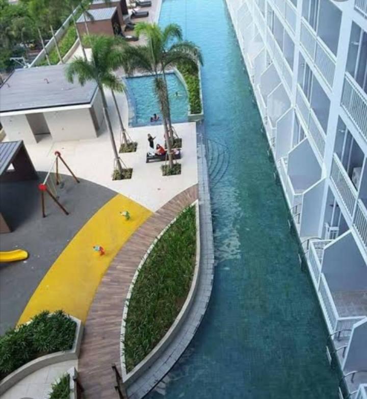 Breeze Staycation * Manila