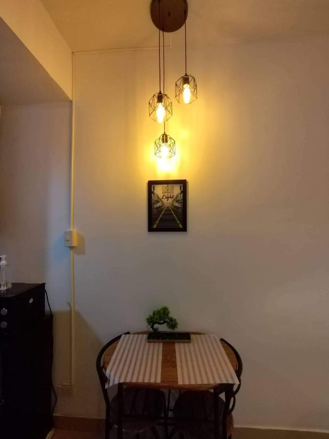 Aparthotel F Mandaluyong Staycation