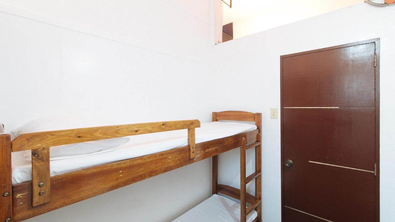 Dreiven Residences Sta. Mesa Hotel *
