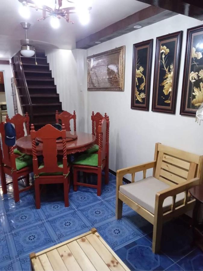 Balili At Metro Hills Subd Rodriguez Rizal Casa de férias Manila