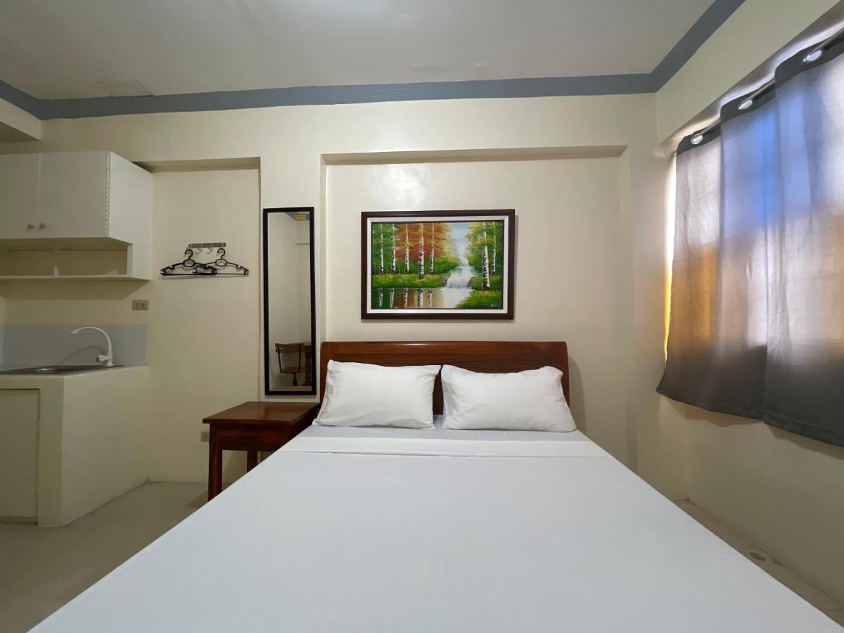 Lawton Residences Powered By Cocotel *