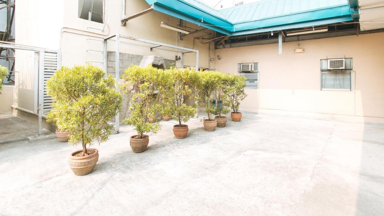 Hotel Legarda Place