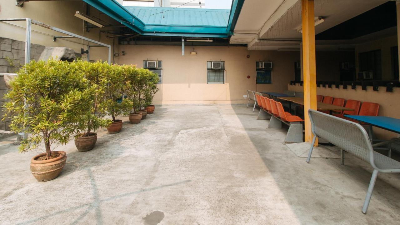 Legarda Place Hotel *