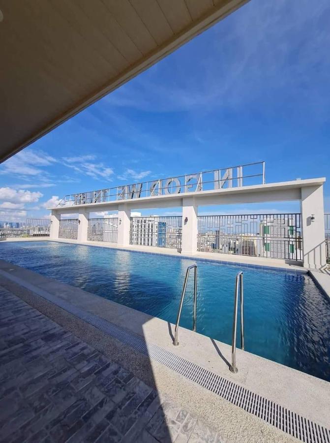Hotel One Taft Residences In Malate 5*
