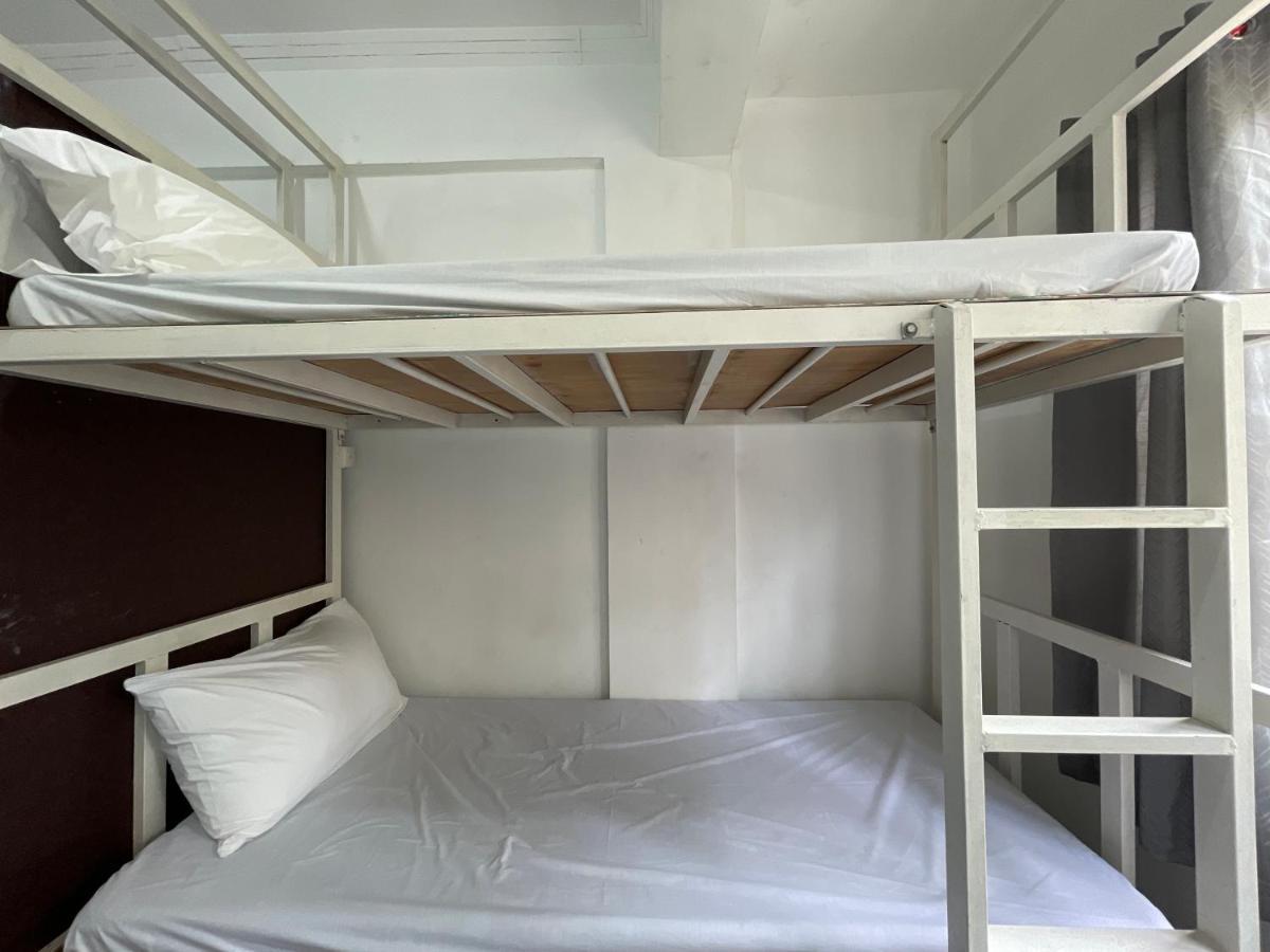 Hostel Lawton Residences Powered By Cocotel *