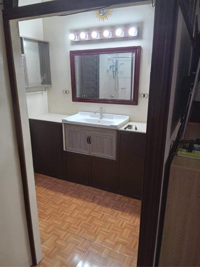 Balili At Metro Hills Subd Rodriguez Rizal Casa de férias Manila