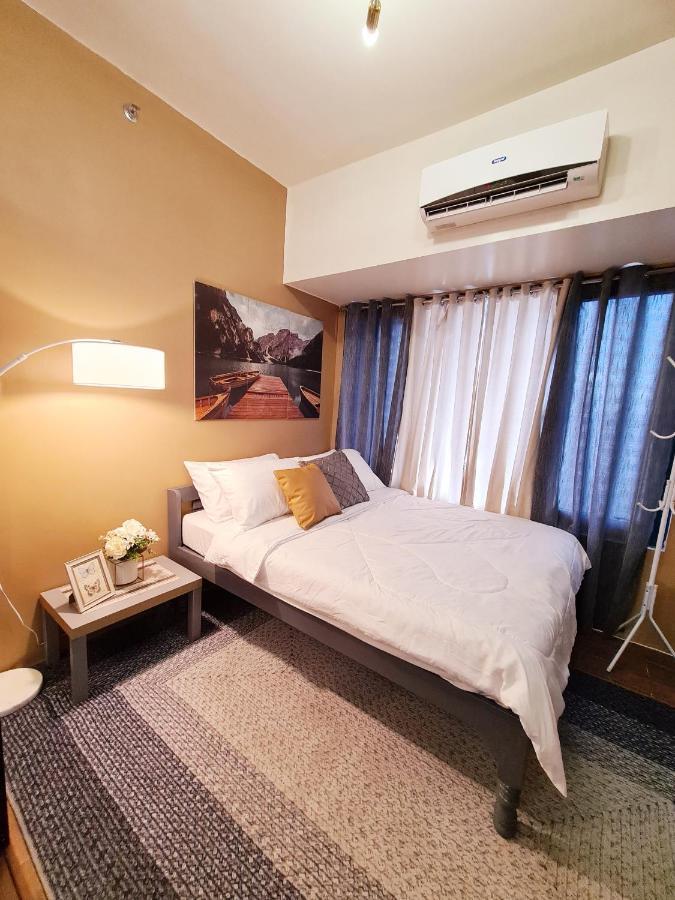Apartment Staycation By Ness In Ayala Makati