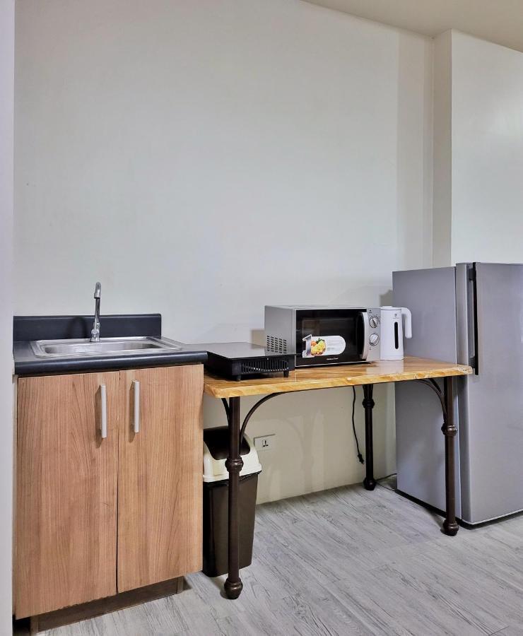 Aparthotel Staycation In Florida For 7 - Near Alabang
