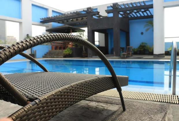 Lovely Theater Cove Next To Greenbelt Manila