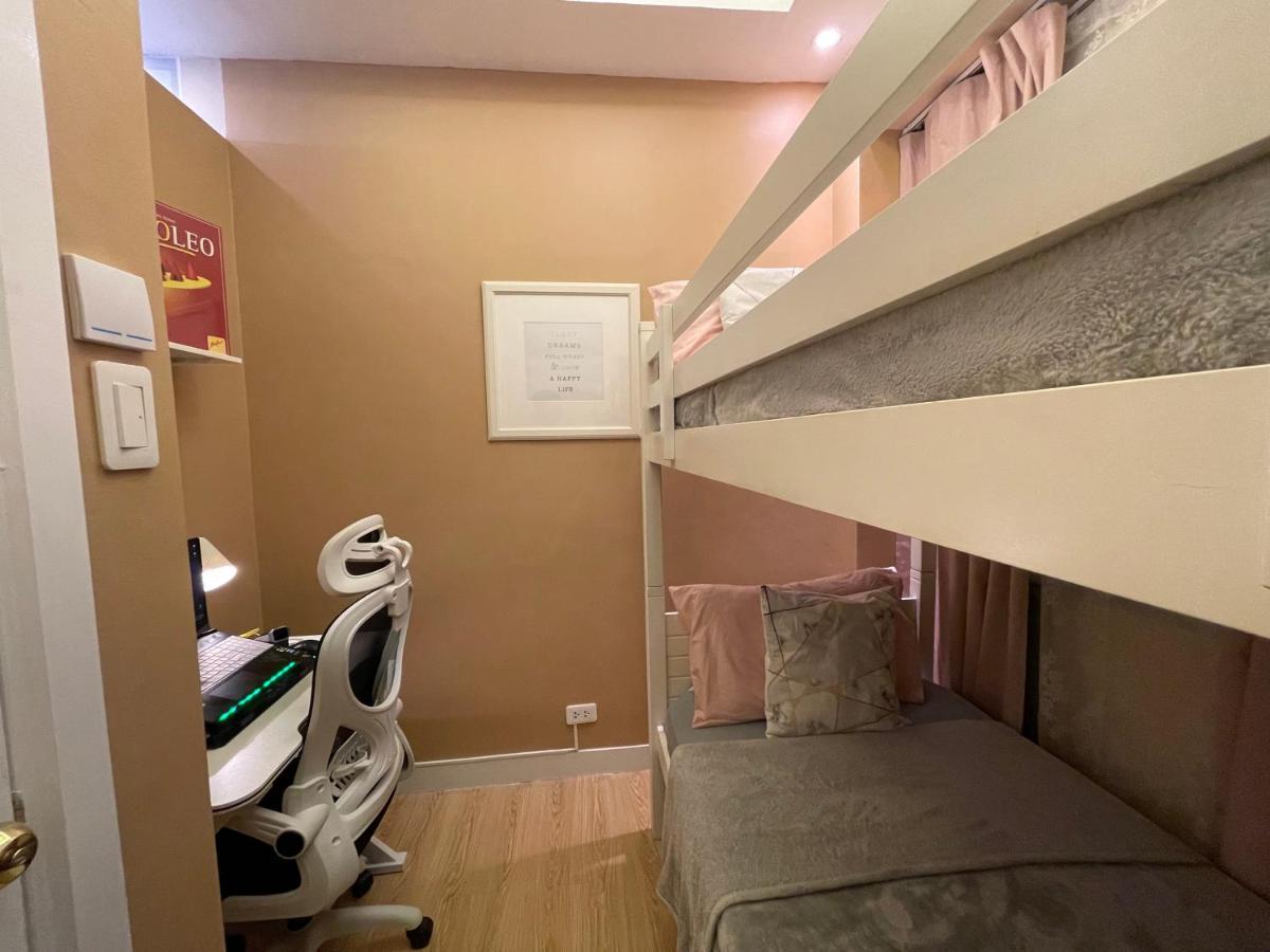 Smdc Trees Residences Tower 1 - 2br Newly Renovated Staycation