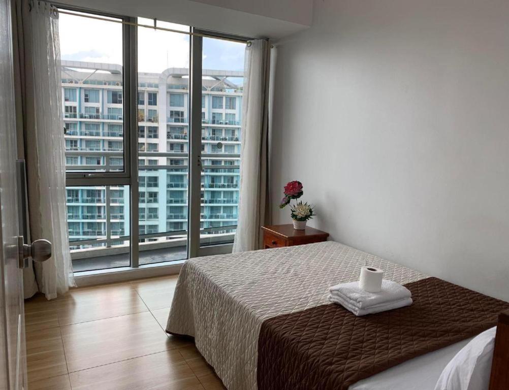 Azure C5 Man-made Balcony Multiple Units Apartment *