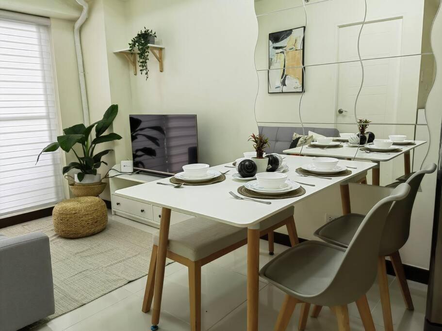 Happirest Cozy Crib Apartment