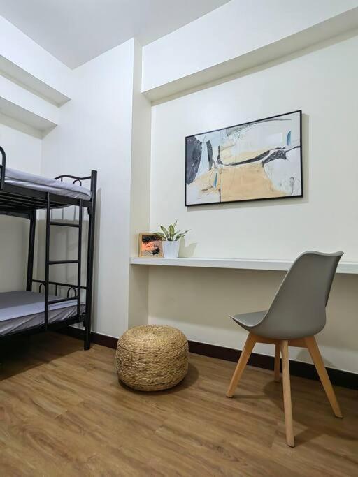 Happirest Cozy Crib Manila