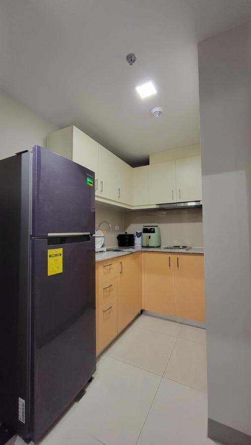 Uptown Parksuites Homestay *