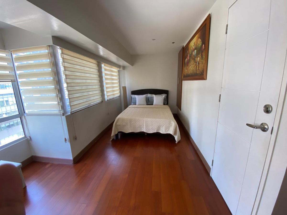Comfy And Cozy 2br In Bgc With Wifi And Netflix * Manila