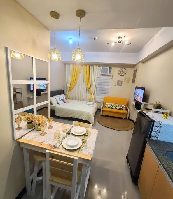 Apartment House Of B&y At 101 Newport Across Naia T3 Manila