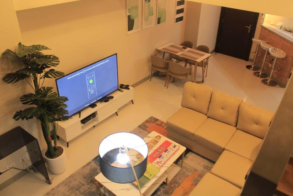 Apartment A2j Luxury 3br Near Uptown Mall Bgc Taguig Manila