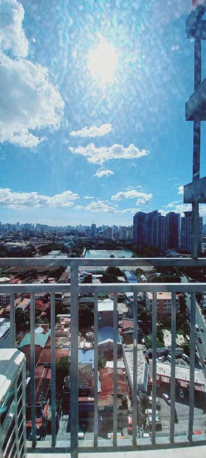 Spacious 1Bedroom Good For 2Pax Free Stay Up To 6Pax 22088 Apartment Manila