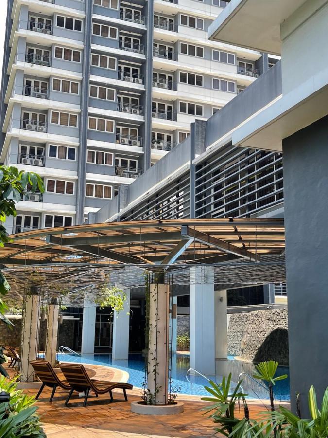 Apartamento Luxury Suite Across Sm Megamall Manila