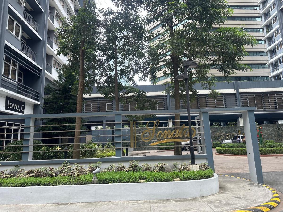 Luxury Suite Across Sm Megamall Apartamento