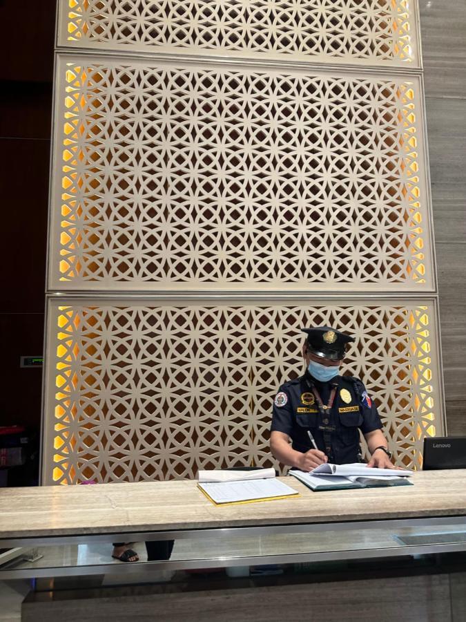 Luxury Suite Across Sm Megamall Apartamento Manila