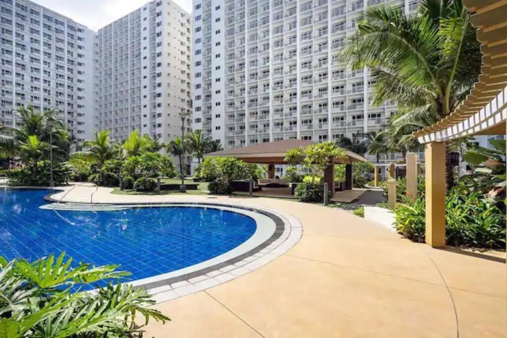 Simple And Affordable Staycation