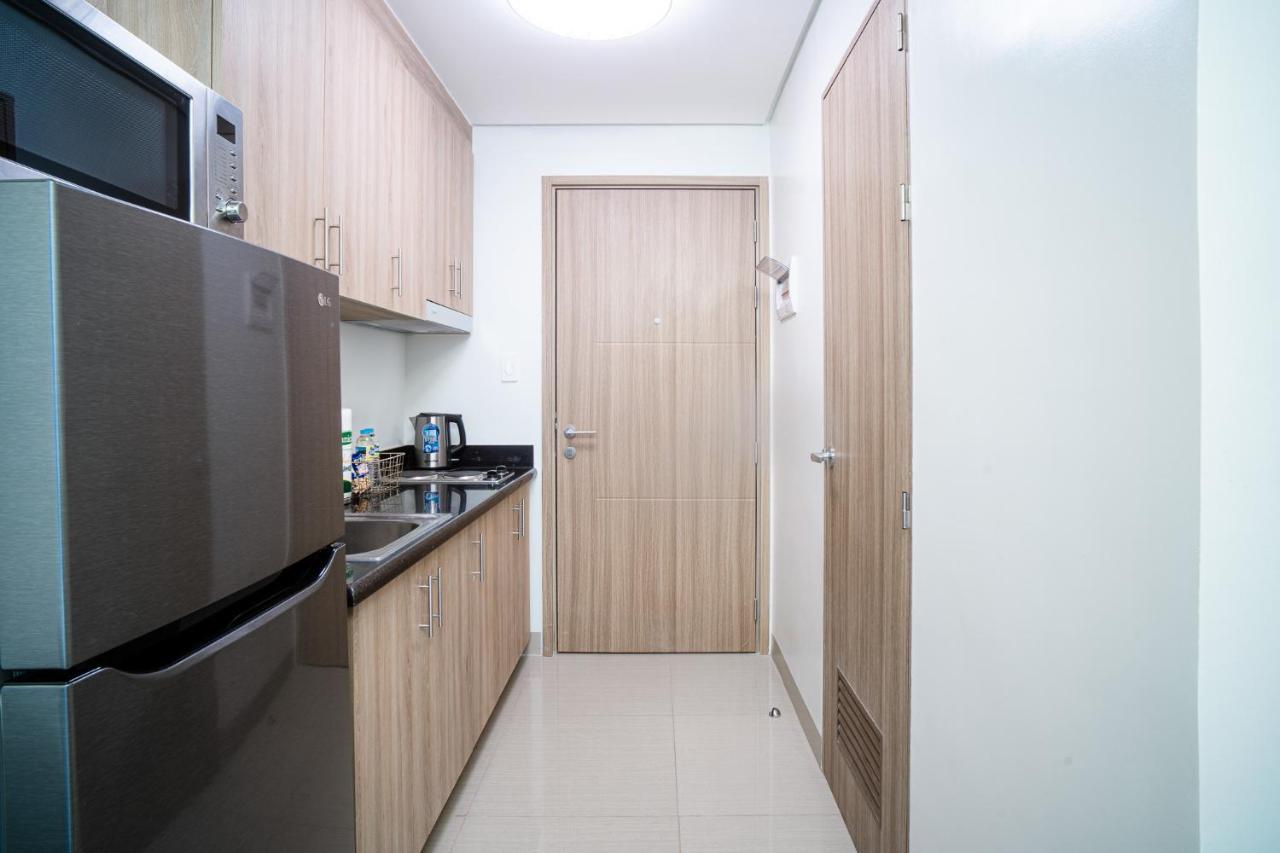 Tatet Staycation Short Walk To Sm Moa Apartment Manila