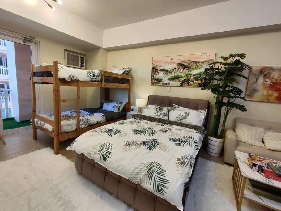 A2j Luxury Near Venice Mall Bgc Taguig *