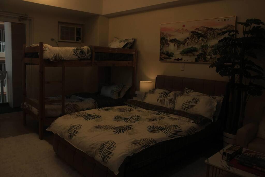 Apartment A2j Luxury Near Venice Mall Bgc Taguig Manila