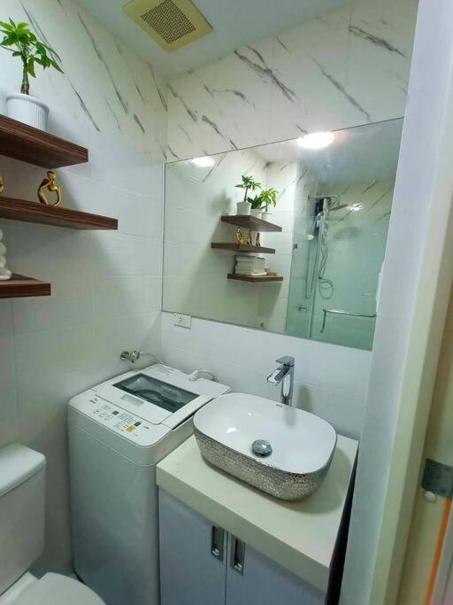 Aparthotel Cozy Unit At Sun Residences