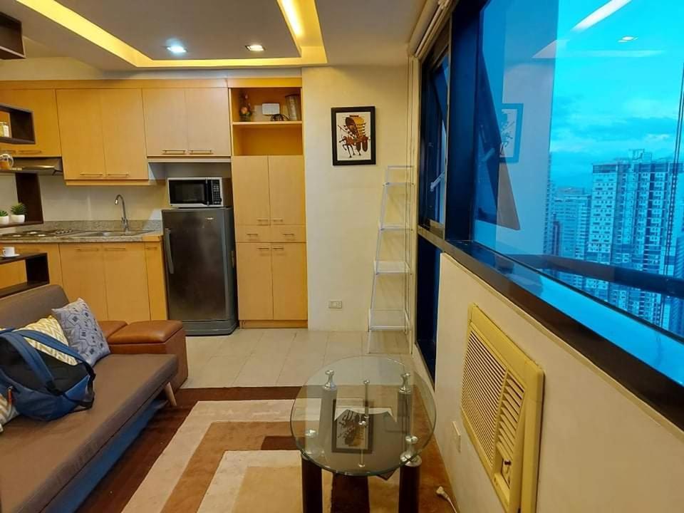 Family Staycation With Pool * Manila