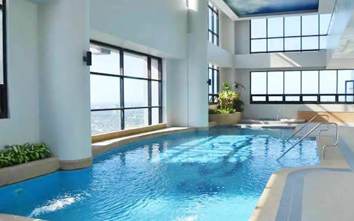 Family Staycation With Pool Apartment Manila