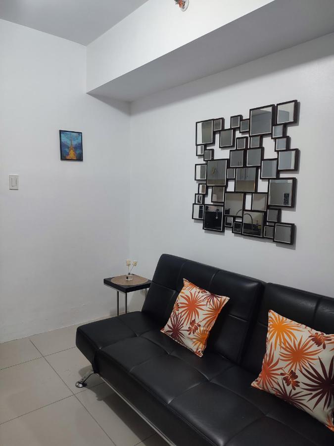Sea Residences Moa Complex - Ruffa's Condotel *