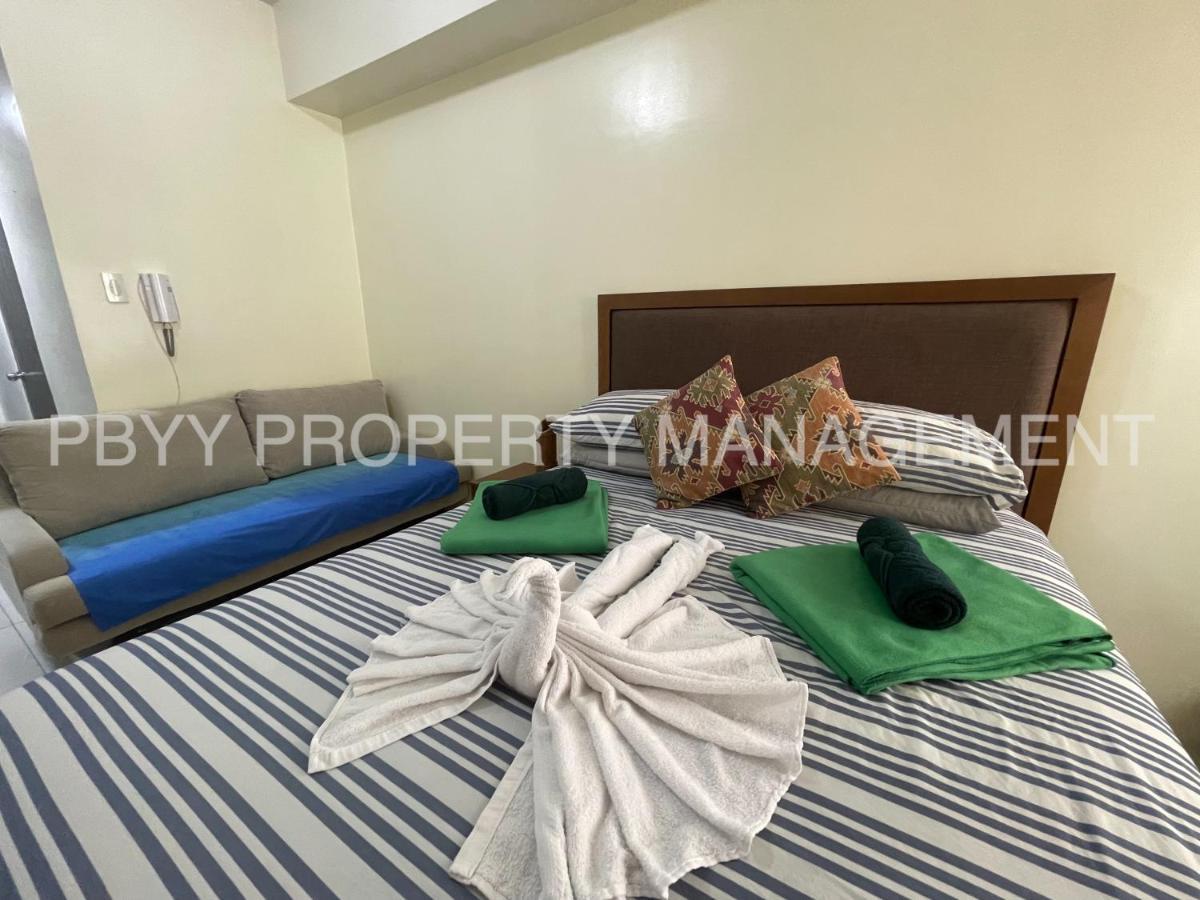 Residences Stays By Pbyy With Complimentary Breakfast For 2 Apartment *