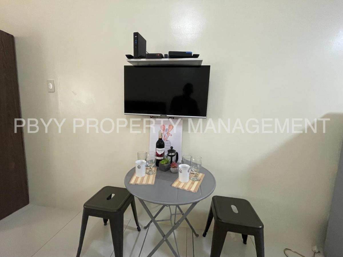 Apartment Residences Stays By Pbyy With Complimentary Breakfast For 2 *