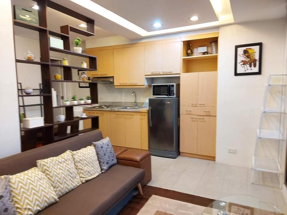 Apartment Family Staycation With Pool Manila