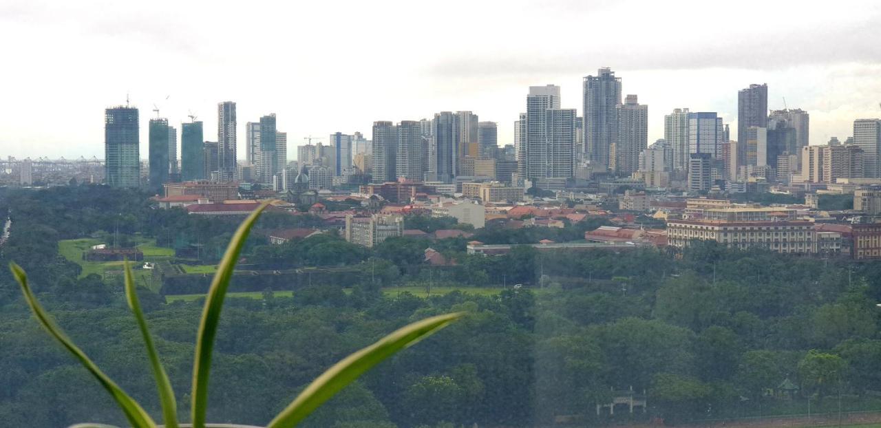 Eton Baypark Manila. By Tripleview *