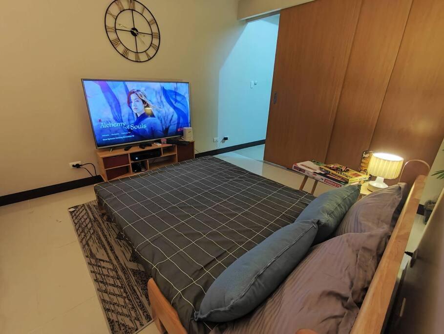 A2j Luxury 2br Near Uptown Mall Bgc Taguig Apartment Manila