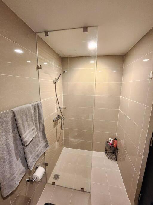 Apartment Cosy Executive 1 Bedroom Uptown Parksuites Ultra Fast Internet