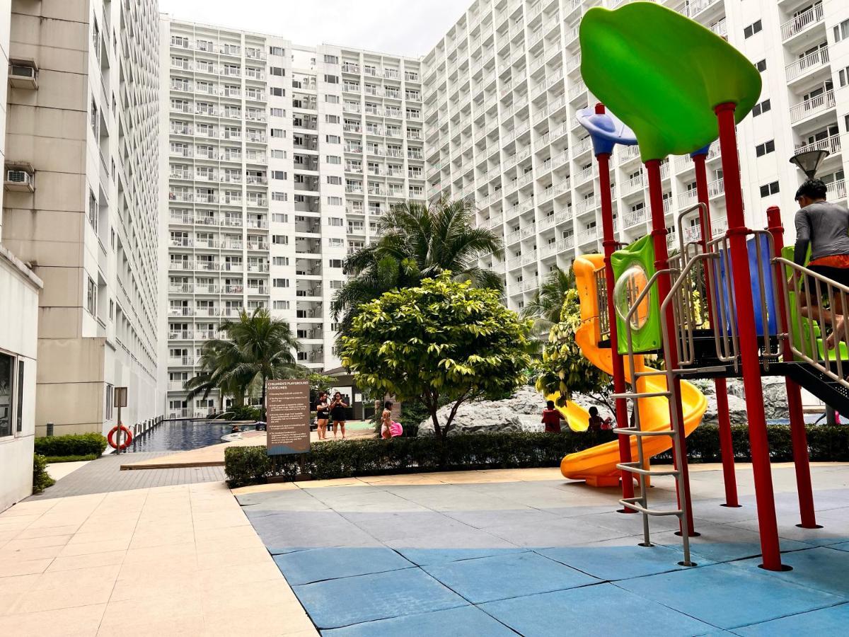 Yam Staycation Shore Residences