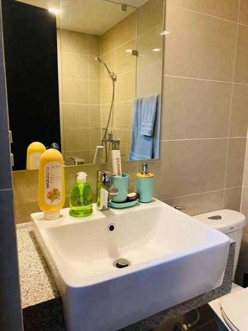 Cosy Executive 1 Bedroom Uptown Parksuites Ultra Fast Internet