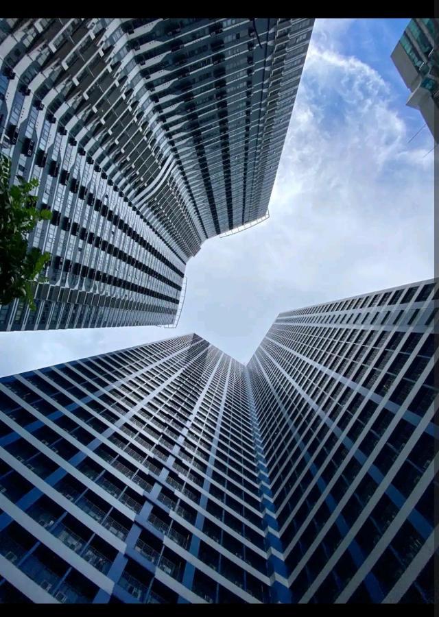 Air Residences Deluxe