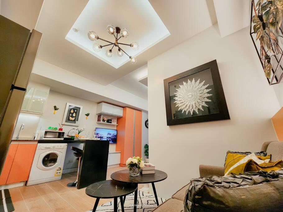 Apartment Venice View Balcony At Mckinley Hill *