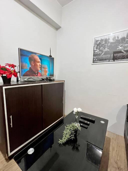 Apartment Sweet With Wifi And Netflix *