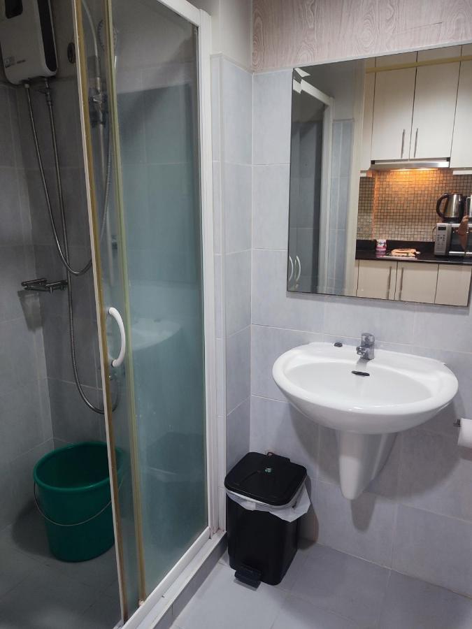 Sea Residences Moa Condotel By Ruffa * Manila